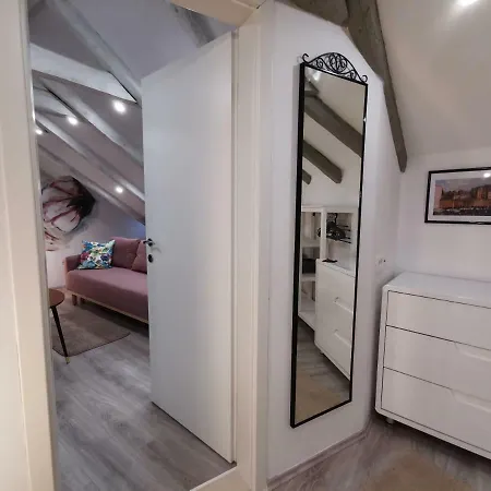 Apartman Fiora *